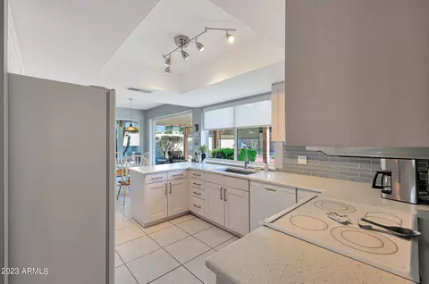 2445 E Mescal St, Phoenix, AZ 85028 photo 12