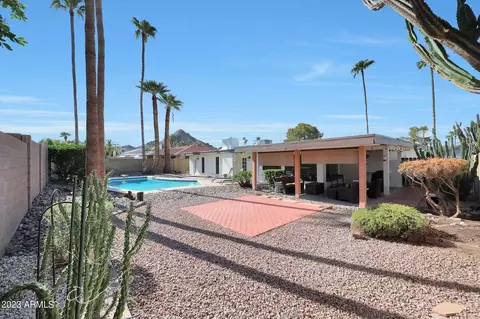 2445 E Mescal St, Phoenix, AZ 85028 photo 2