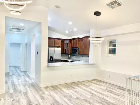 5740 S 21st Ter, Phoenix, AZ 85040 photo 34