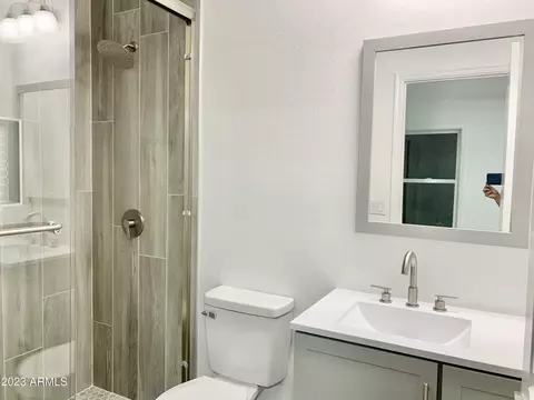 5740 S 21st Ter, Phoenix, AZ 85040 photo 15