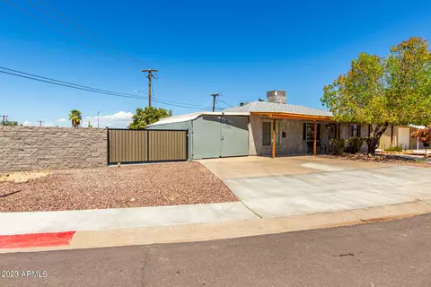 11236 W Nebraska Ave, Youngtown, AZ 85363