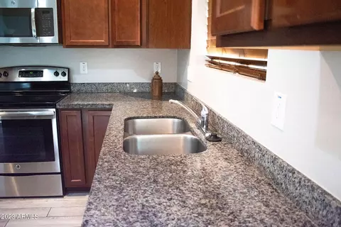 5818 S 35th Pl, Phoenix, AZ 85040 photo 26