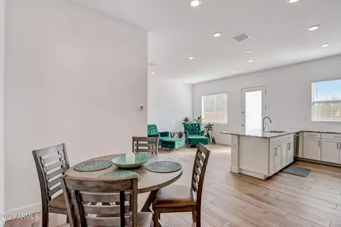 2526 E Pleasant Ln, Phoenix, AZ 85042 photo 32