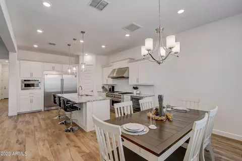 2526 E Pleasant Ln, Phoenix, AZ 85042 photo 11