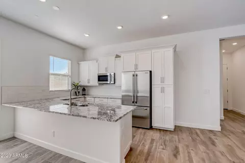 2526 E Pleasant Ln, Phoenix, AZ 85042 photo 38