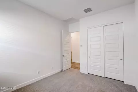 2526 E Pleasant Ln, Phoenix, AZ 85042 photo 22