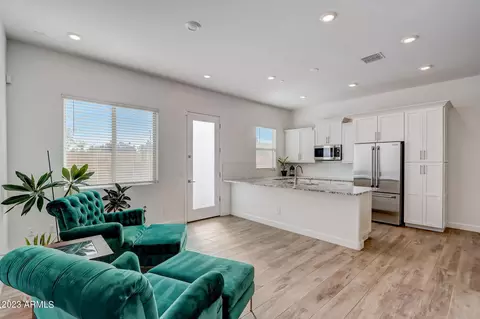 2526 E Pleasant Ln, Phoenix, AZ 85042 photo 31