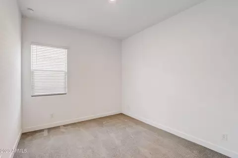 2526 E Pleasant Ln, Phoenix, AZ 85042 photo 20
