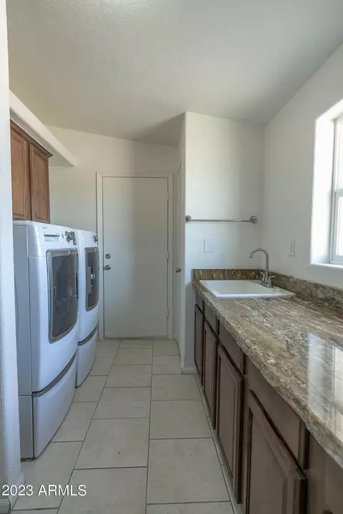 454 E 26th Ave, Apache Junction, AZ 85119 photo 44