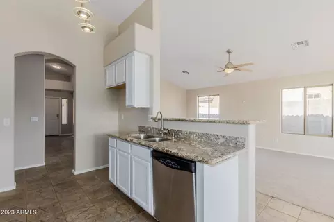 7655 E Caballero St, Mesa, AZ 85207 photo 2