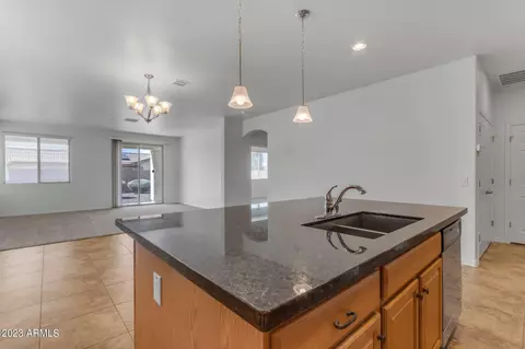 7014 S 19th Ln, Phoenix, AZ 85041 photo 11