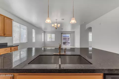 7014 S 19th Ln, Phoenix, AZ 85041 photo 12