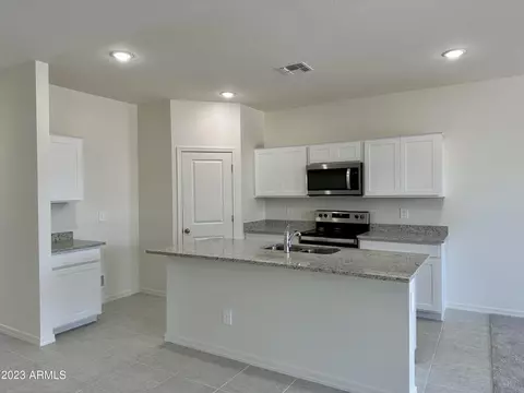 5855 E Demeter Dr, Florence, AZ 85132 photo 2