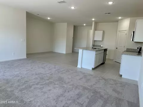 5855 E Demeter Dr, Florence, AZ 85132 photo 4