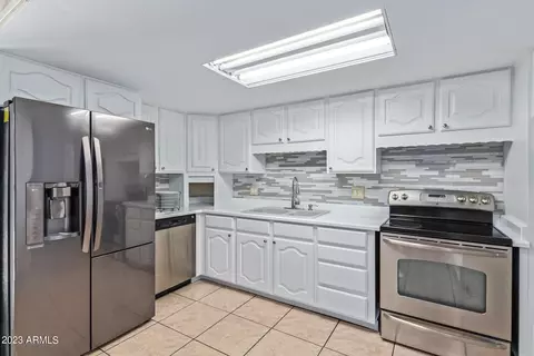3453 E Presidio Rd, Phoenix, AZ 85032 photo 3