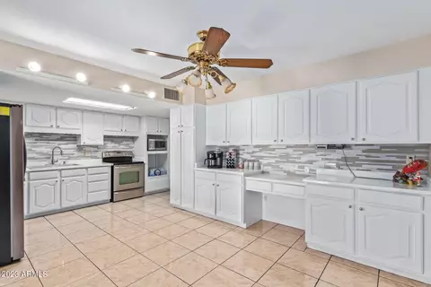 3453 E Presidio Rd, Phoenix, AZ 85032 photo 4