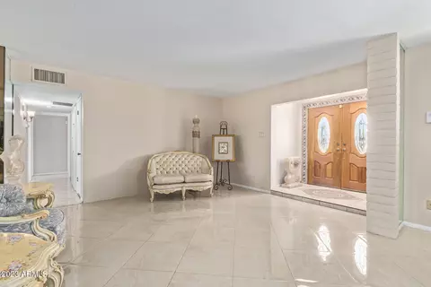 3453 E Presidio Rd, Phoenix, AZ 85032 photo 2