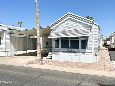 324 S Emerald Dr, Apache Junction, AZ 85120 photo 3