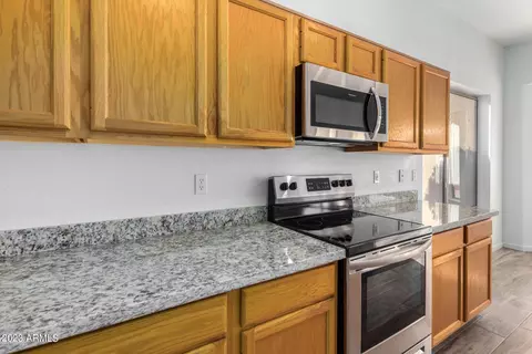 72 E Spur Ave, Gilbert, AZ 85296 photo 25