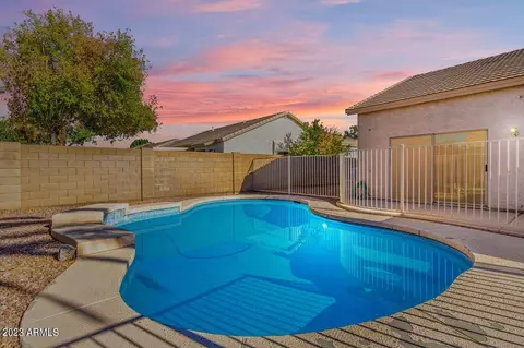 72 E Spur Ave, Gilbert, AZ 85296 photo 3
