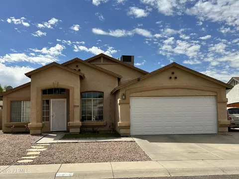 4727 N 89th Dr, Phoenix, AZ 85037