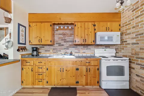 5122 N Pine Dr, Pine, AZ 85544 photo 5