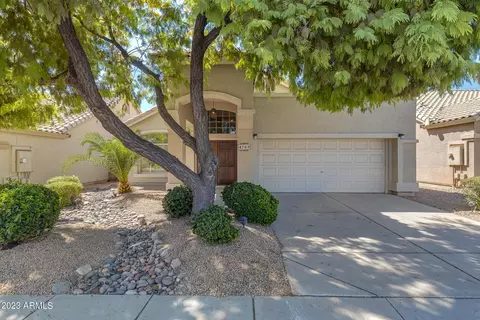 4763 E White Aster St, Phoenix, AZ 85044 photo 2