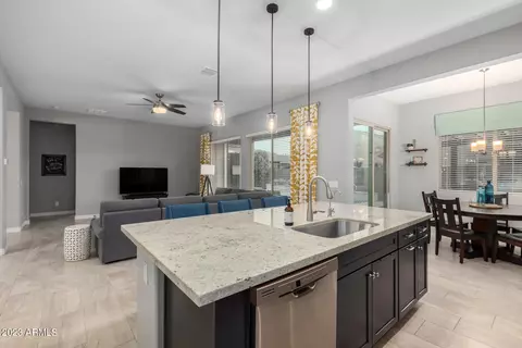 2359 E Cherry Hill Dr, Gilbert, AZ 85298 photo 14