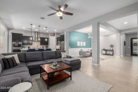 2359 E Cherry Hill Dr, Gilbert, AZ 85298 photo 11