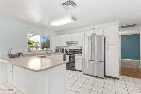 854 E Huber St, Mesa, AZ 85203 photo 16