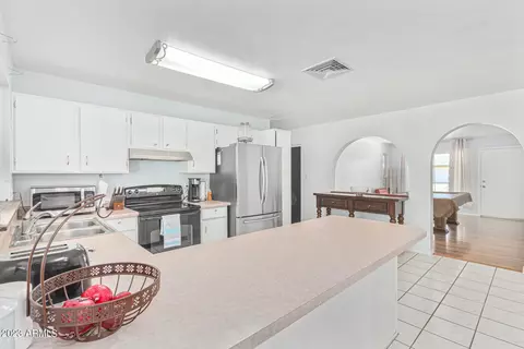 854 E Huber St, Mesa, AZ 85203 photo 17