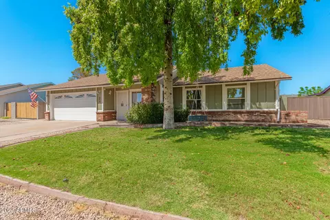 854 E Huber St, Mesa, AZ 85203 photo 3