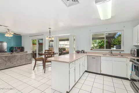 854 E Huber St, Mesa, AZ 85203 photo 21