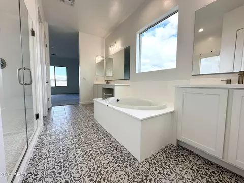 Bath - 11314 E Utah Ave, Mesa, AZ 85212 photo 6 of 8