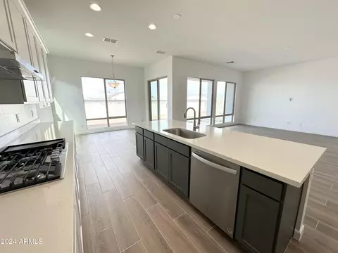 Kitchen - 11314 E Utah Ave, Mesa, AZ 85212 photo 7 of 7