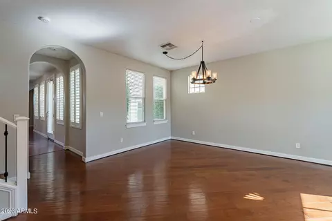 2947 N 48th Pl, Phoenix, AZ 85018 photo 9