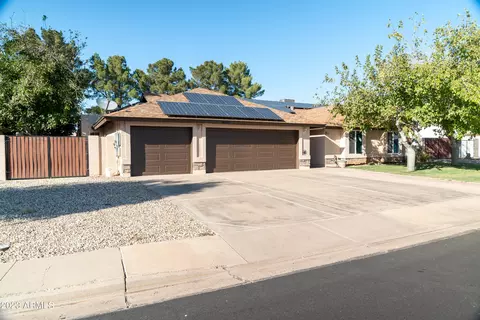 5538 E Drummer Ave, Mesa, AZ 85206