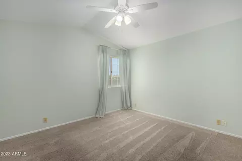 4332 E Siesta Ln, Phoenix, AZ 85050 photo 7