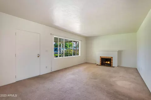 309 E Oregon Ave, Phoenix, AZ 85012 photo 3