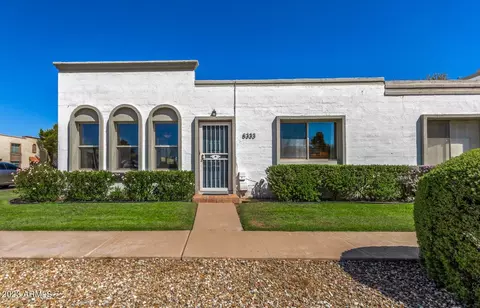 8333 E Orange Blossom Ln, Scottsdale, AZ 85250