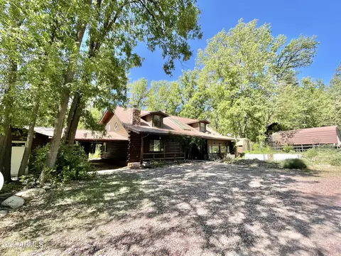 134 E Acorn Ln, Christopher Creek, AZ 85541
