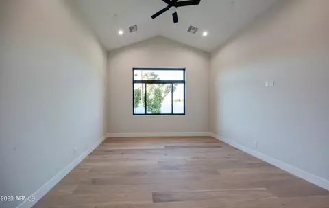 3942 Elm St, Phoenix, AZ 85018 photo 22
