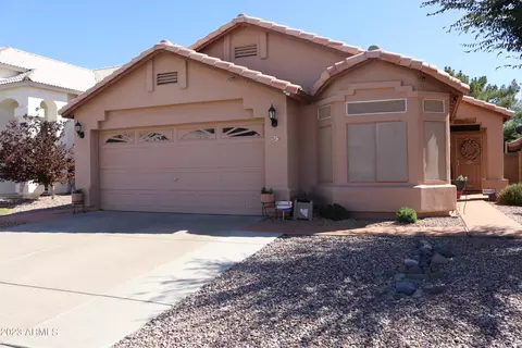 513 W Aire Libre Ave, Phoenix, AZ 85023