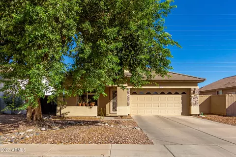 3581 S Joshua Tree Ln, Gilbert, AZ 85297