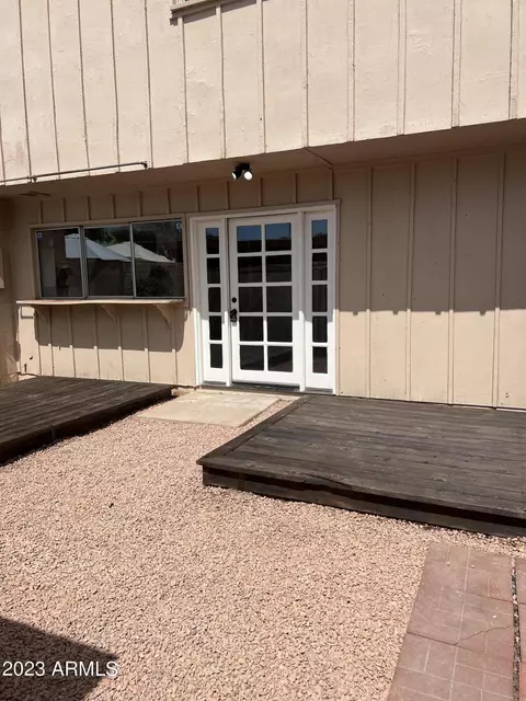 1512 E Logan Dr, Tempe, AZ 85282 photo 28