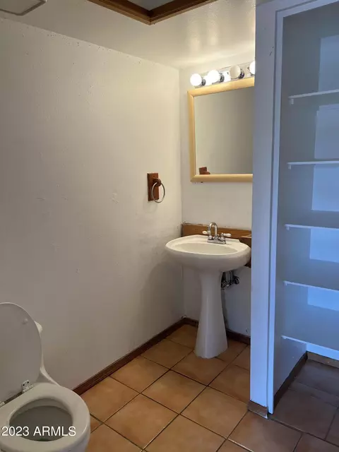 1512 E Logan Dr, Tempe, AZ 85282 photo 11