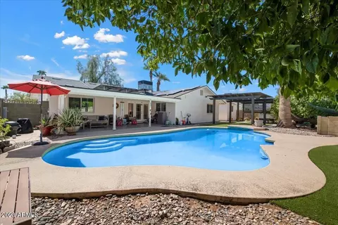 3434 E Mercer Ln, Phoenix, AZ 85028 photo 17