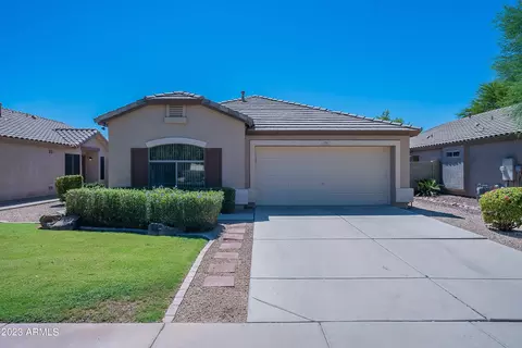 1715 E Loma Vista St, Gilbert, AZ 85295