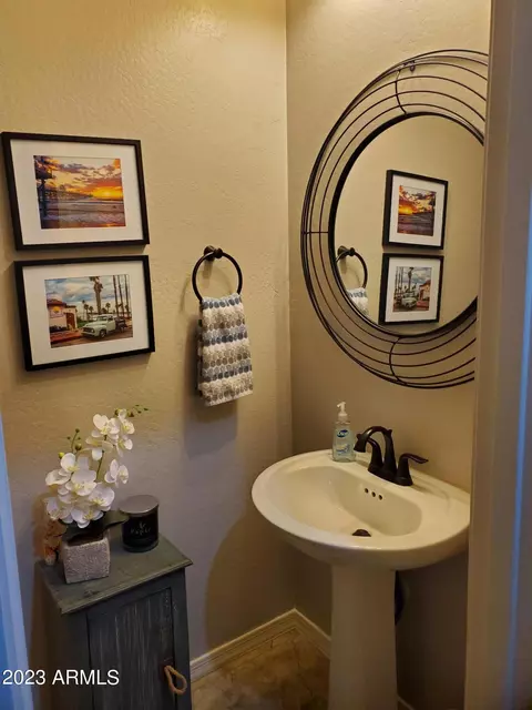 10043 E Tumbleweed Ave, Mesa, AZ 85212 photo 13