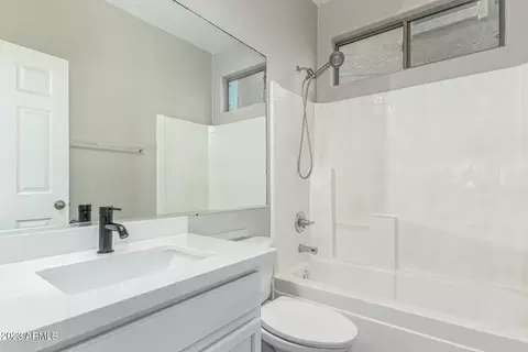 1049 E Julian Dr, Gilbert, AZ 85295 photo 13